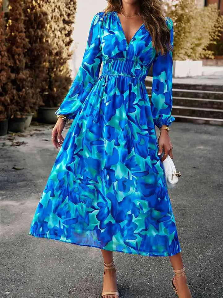 🌸 Printed V-Neck Long Sleeve Midi Dress 🌸