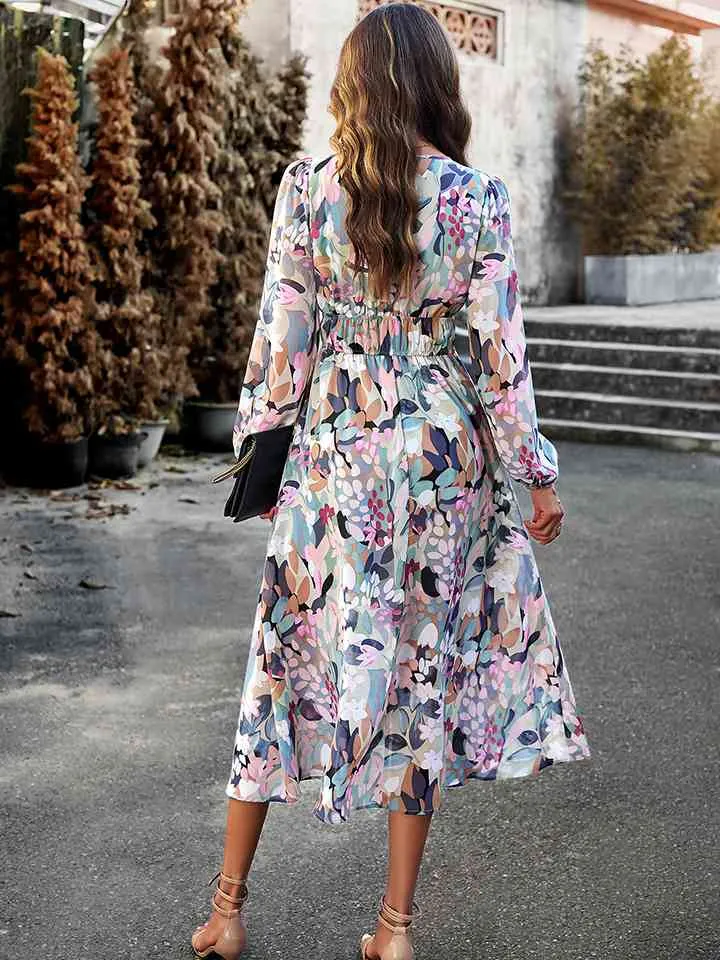 🌸 Printed V-Neck Long Sleeve Midi Dress 🌸