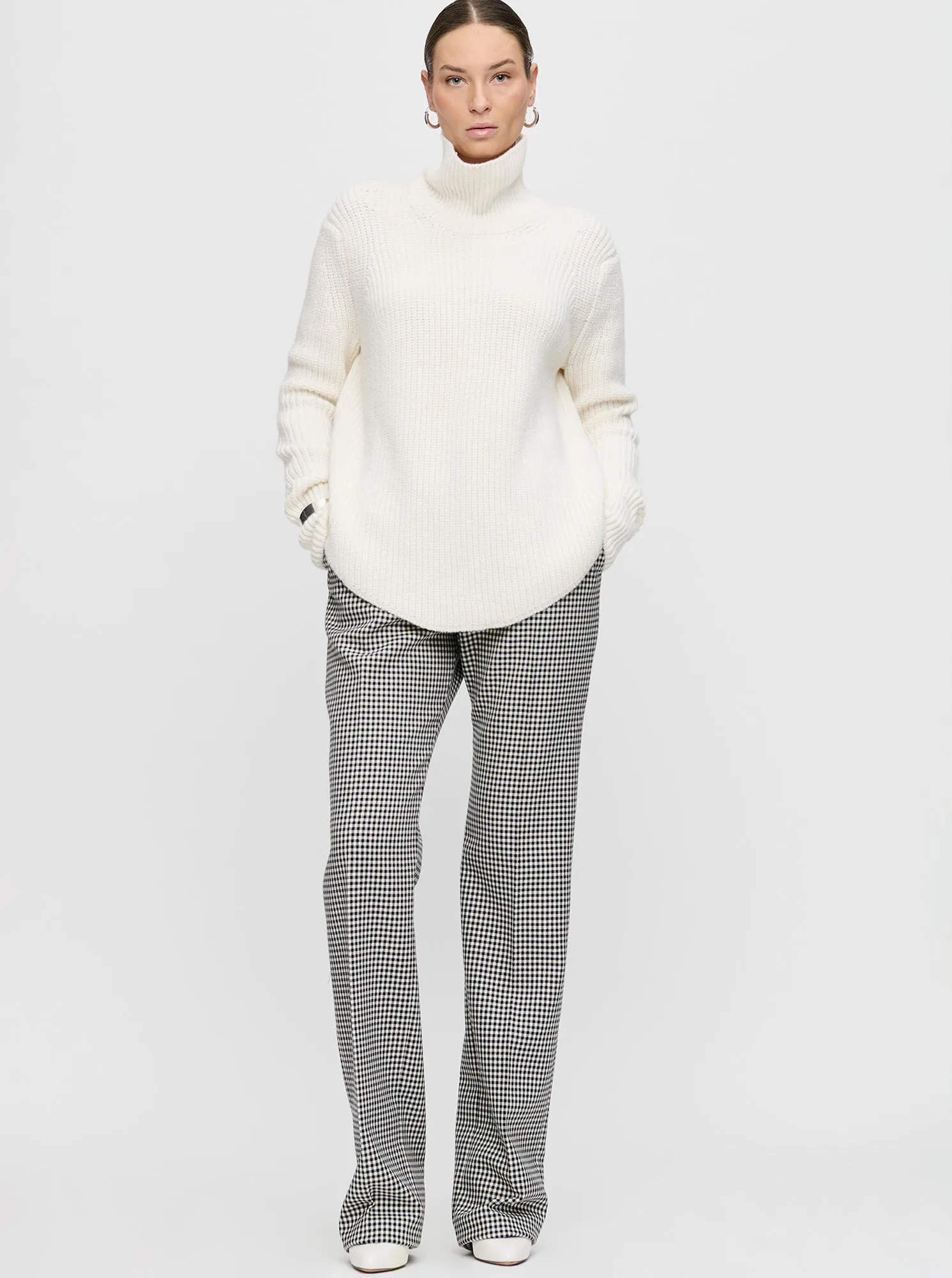 BARRIE Turtleneck sweater Ivory