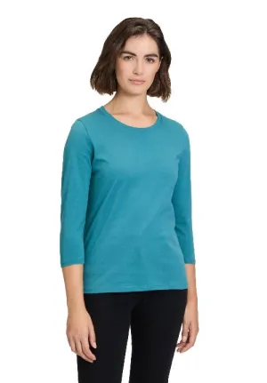 Basic T-Shirt