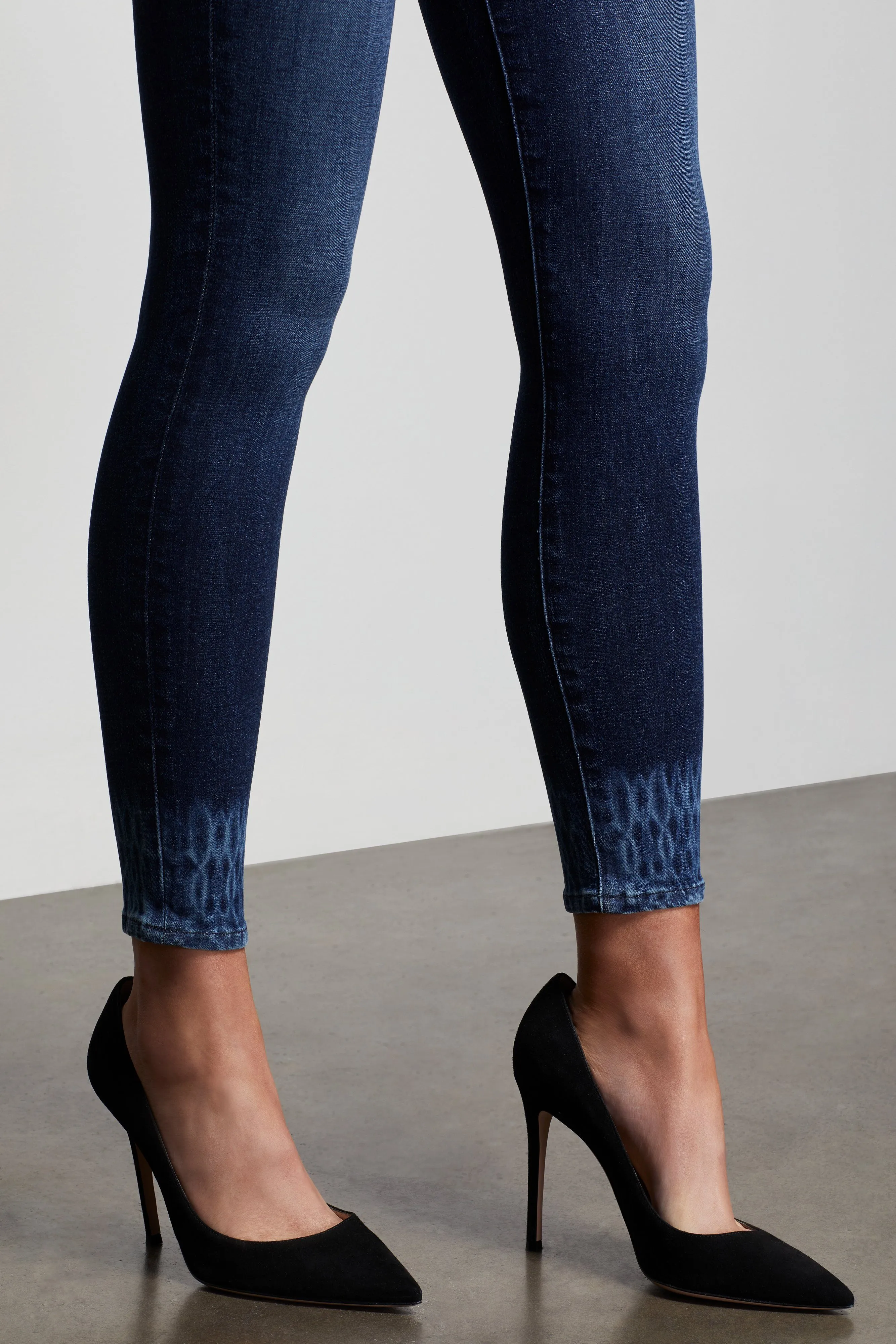 GOOD WAIST CROP | BLUE438
