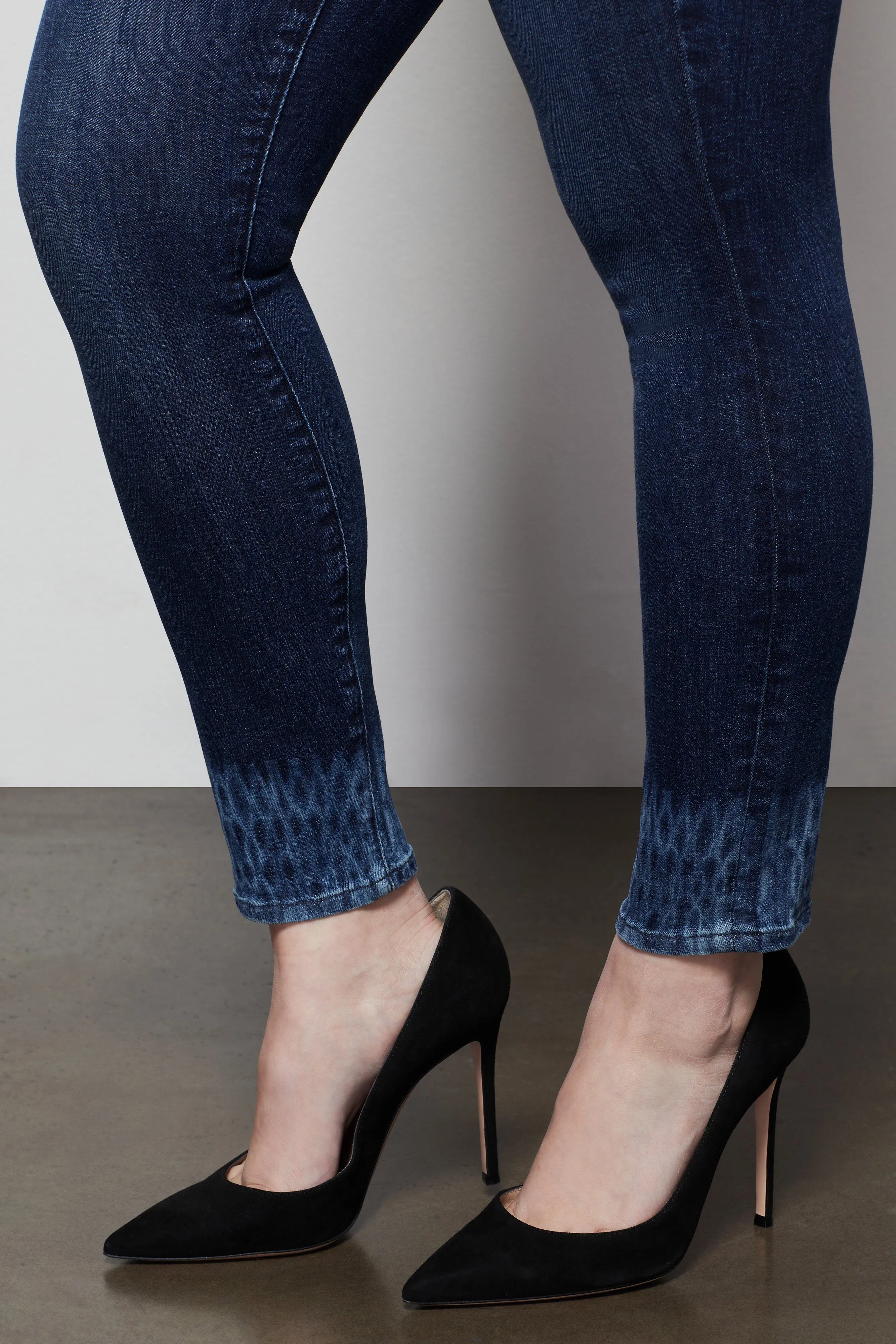 GOOD WAIST CROP | BLUE438