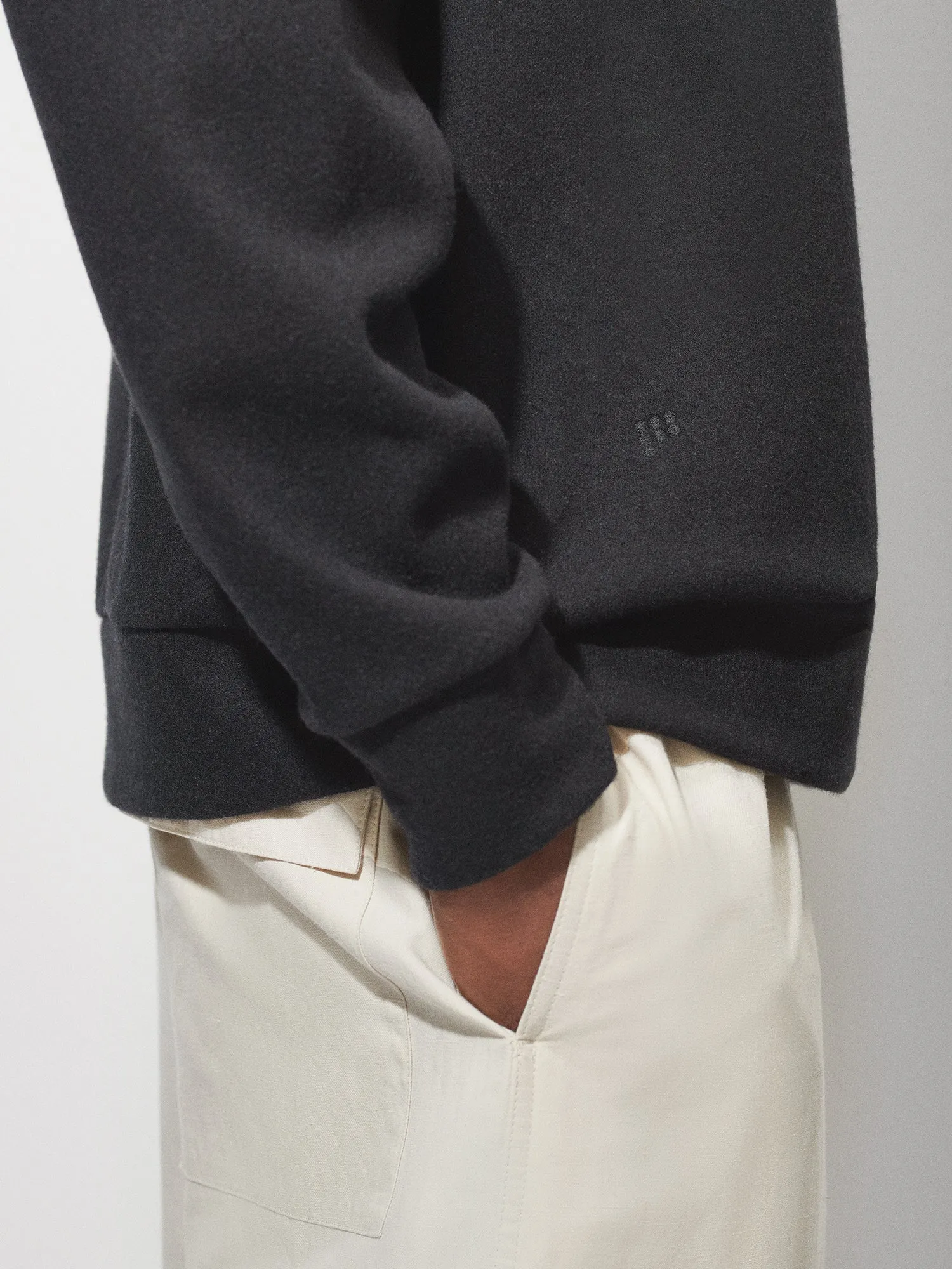 Mens Recycled Wool Jersey Oversized Sweater—black